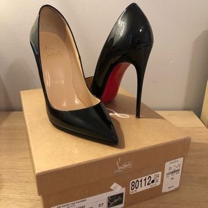 Christian Louboutin So Kate